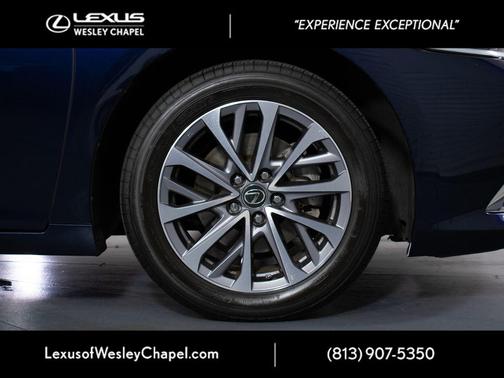 Nightfall Mica 2022 Lexus ES 350 Premium