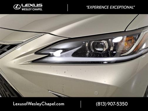 2025 Lexus ES 350 Base