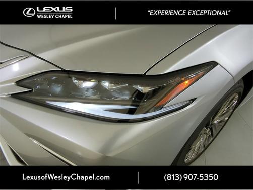 2025 Lexus ES 350 Ultra Luxury