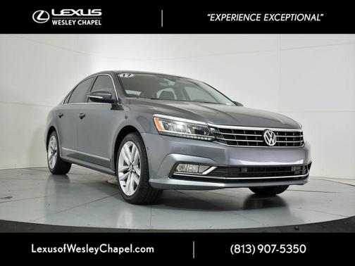 2017 Volkswagen Passat 1.8T SEL Premium