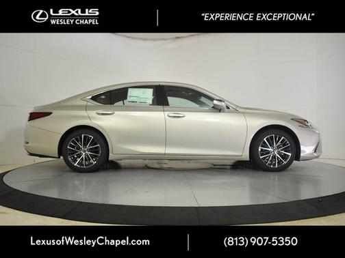 2025 Lexus ES 350 Base