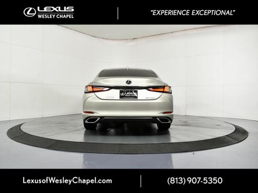 2025 Lexus ES 350 Base