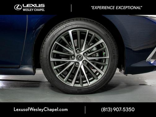 2024 Lexus ES 350 Base