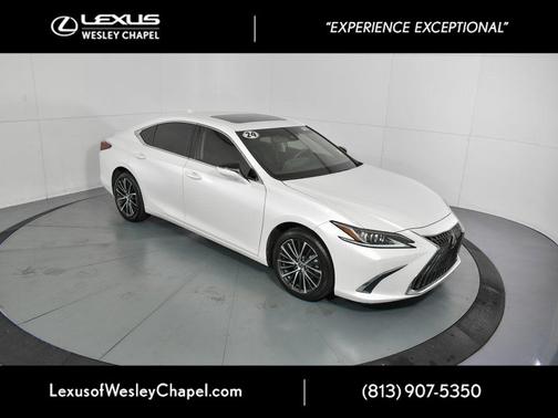 2024 Lexus ES 250 Base