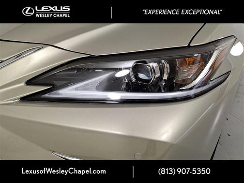 2025 Lexus ES 350 Base