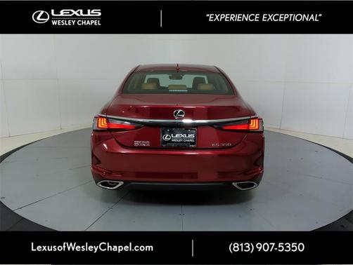 2025 Lexus ES 350 Base
