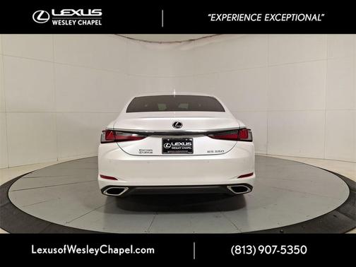 2025 Lexus ES 350 Base