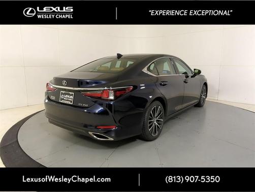 2024 Lexus ES 350 Premium