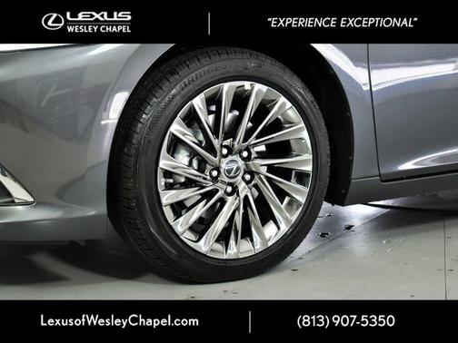 2025 Lexus ES 350 Ultra Luxury