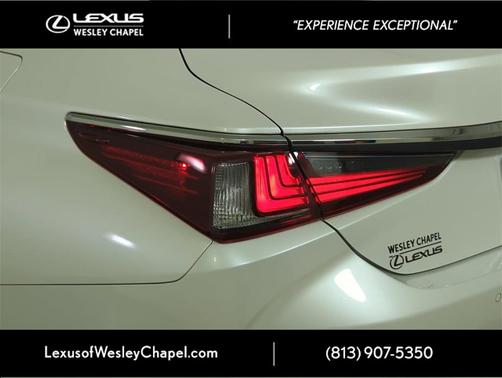 2022 Lexus ES 350 Premium