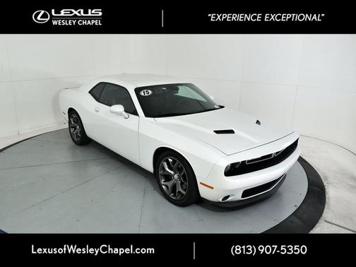 2015 Dodge Challenger SXT Plus