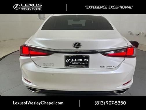 2024 Lexus ES 350 Premium