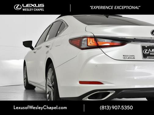2025 Lexus ES 350 Ultra Luxury