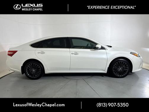 2017 Toyota Avalon Touring