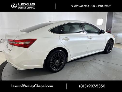 2017 Toyota Avalon Touring