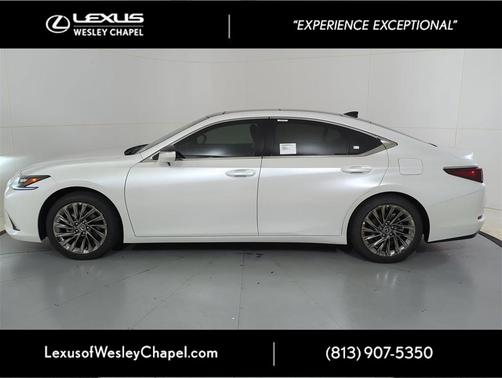 2025 Lexus ES 350 Ultra Luxury