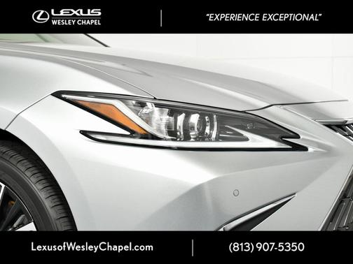 2025 Lexus ES 350 Base