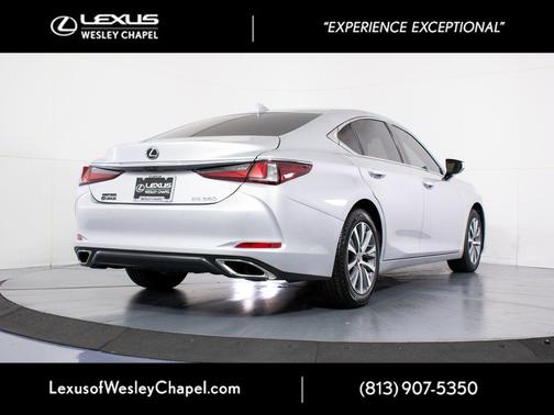 Silver Lining Metallic 2020 Lexus ES 350 Base