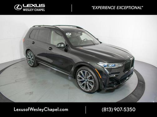 Black Sapphire Metallic 2021 BMW X7 M50i