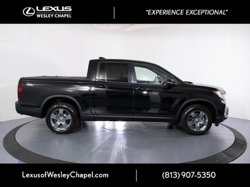 Platinum White Pearl 2025 Honda Ridgeline TrailSport