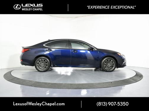 2017 Lexus ES 350 Base