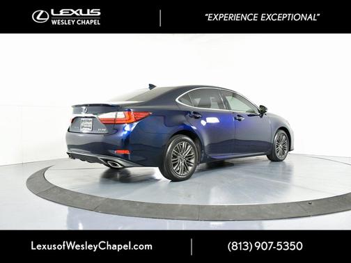 2017 Lexus ES 350 Base