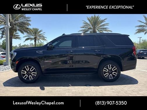 2024 GMC Yukon 4WD AT4
