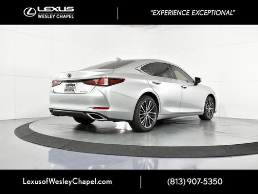 2022 Lexus ES 350 Premium