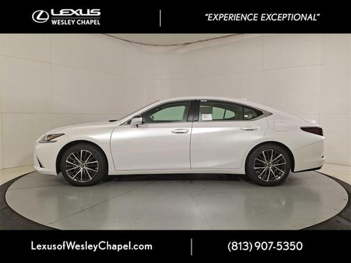 2025 Lexus ES 350 Base