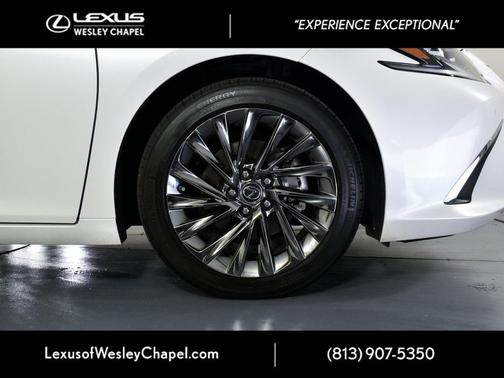 2024 Lexus ES 350 Ultra Luxury
