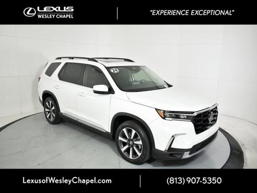 2024 Honda Pilot Touring 8-Passenger
