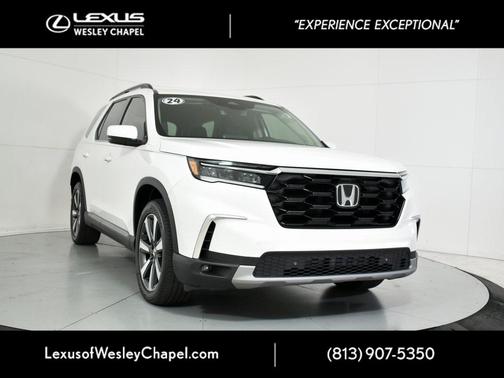 2024 Honda Pilot Touring 8-Passenger