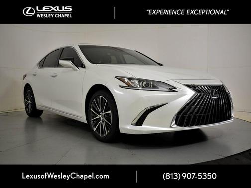 2025 Lexus ES 350 Base