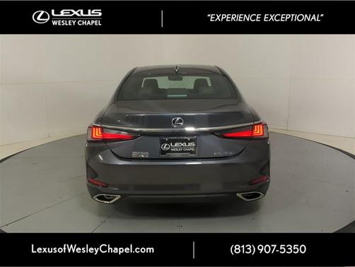 2025 Lexus ES 350 Base