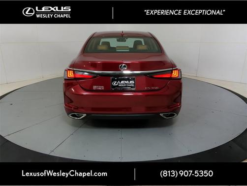 2025 Lexus ES 350 Base