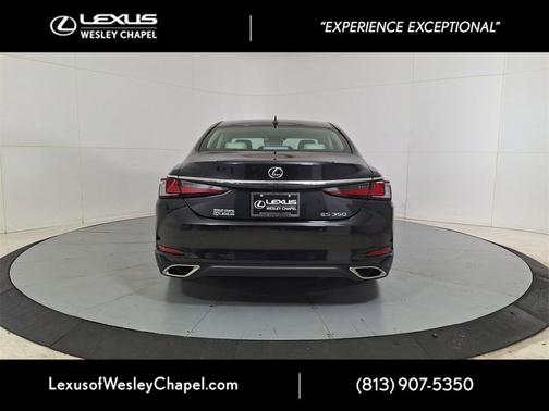 2025 Lexus ES 350 Base