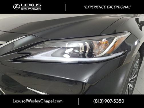 2025 Lexus ES 350 Base