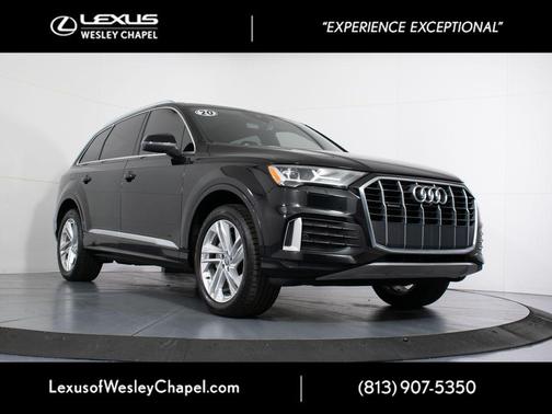 Night Black 2020 Audi Q7 45 Premium