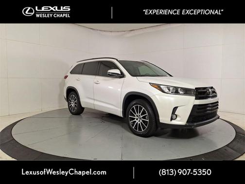 2018 Toyota Highlander SE