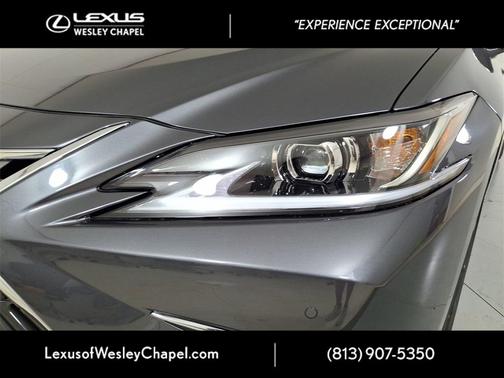 2025 Lexus ES 350 Base