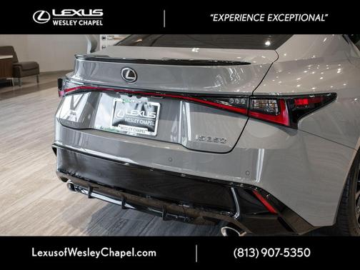 Incognito 2024 Lexus IS 350 Base
