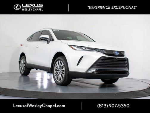 Wind Chill Pearl 2024 Toyota Venza Limited