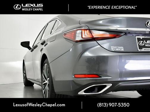 2025 Lexus ES 350 Base