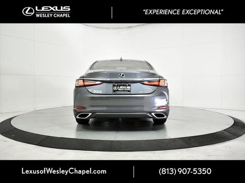 2025 Lexus ES 350 Base