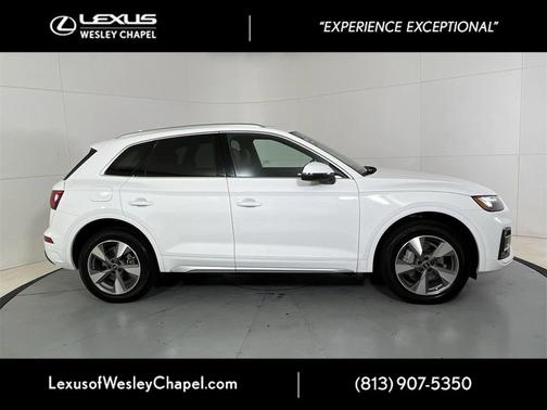 2023 Audi Q5 40 Premium Plus