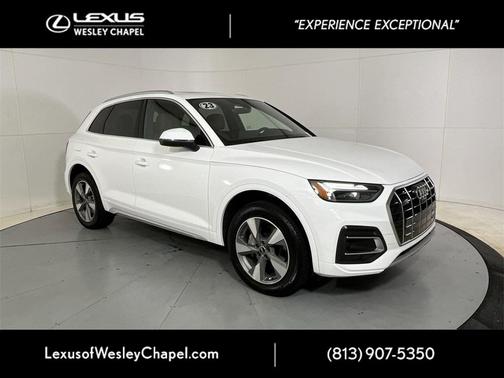 2023 Audi Q5 40 Premium Plus