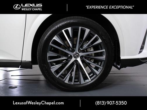 Eminent White Pearl 2025 Lexus RX 350 Premium Plus