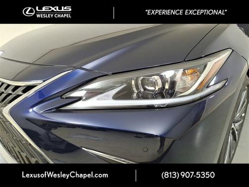 2025 Lexus ES 350 Base