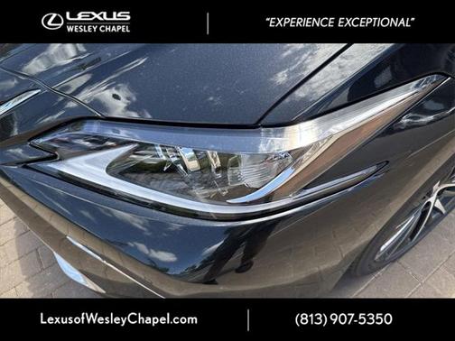 2025 Lexus ES 350 Base