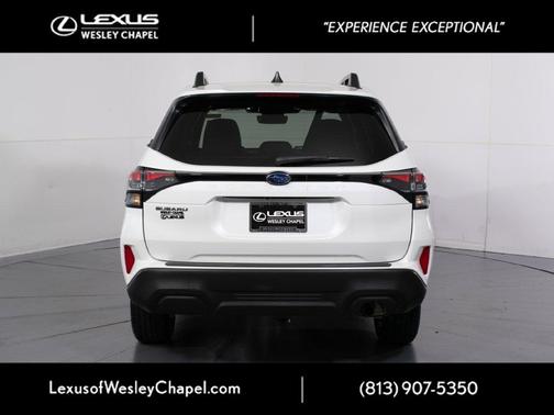 Crystal White Pearl 2025 Subaru Forester Premium